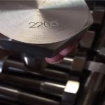 en 1.4462 f51 uns s31803 saf 2205 screw